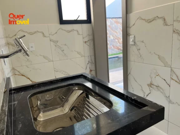 Imagem Oportunidade única! Casa em condomínio com 3 quartos e 3 suítes na Vila do Golf, Ribeirão Preto-SP. 4 vagas de garagem e 196m² de área. Quer Imóvel Negócios Imobiliários!