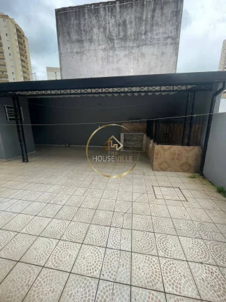 Imagem Casa Sobrado, 3 dormitórios ( 1 suíte), 2 vagas, 316m², Jardim Veneza, Sjc.