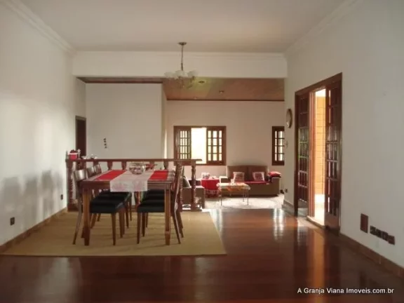 Imagem Casa com 3 dormitórios à venda, 510 m² - Granja Viana - Cotia/SP