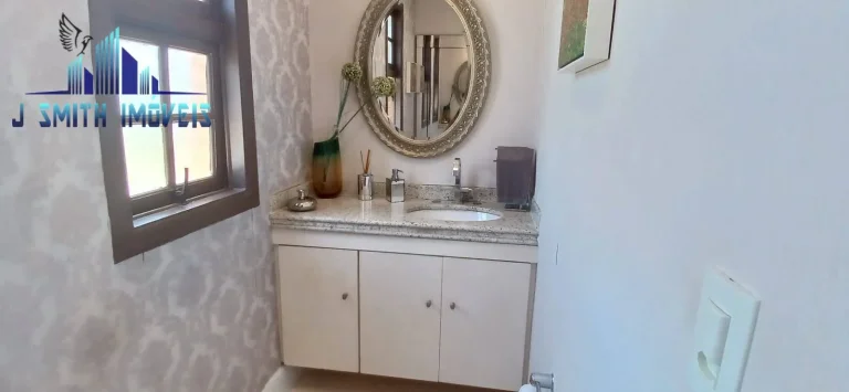 Imagem CASA ISOLADA, COND. VILA NOVA, 3 SUÍTES, 4 VAGAS, PISCINA, LAZER DE CLUBE.