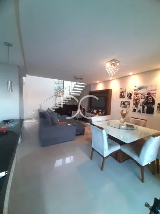 Imagem Condomínio Horto Florestal II - Venda Casa Térrea AC 130m² | AT 152 m² | 3 Dorm | 1 Suíte | 2 Ban | 2 Vagas | Piscina