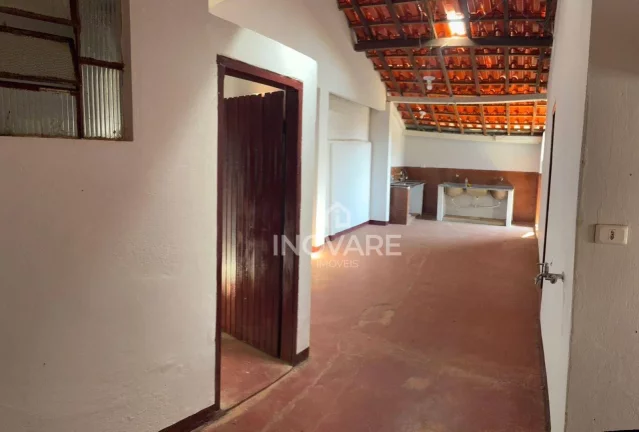 Imagem Casa com 3 dormitórios para alugar, 120 m² por R$ 1.000,00/mês - Social - Itumbiara/GO