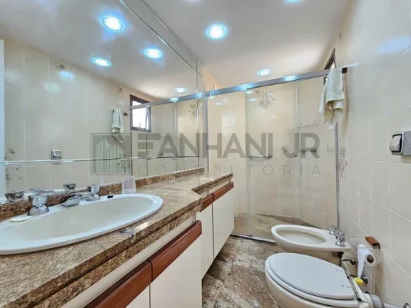 Imagem Apartamento de alto padrão à Venda ou Locação em Indianópolis, São Paulo-SP: 4 Quartos, 2 Suítes, 3 Salas, 5 Banheiros, 4 Vagas, 236m².