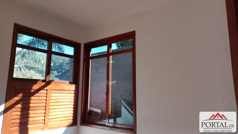 Imagem Casa para alugar no Vila Alpina em Nova Lima 320 m²