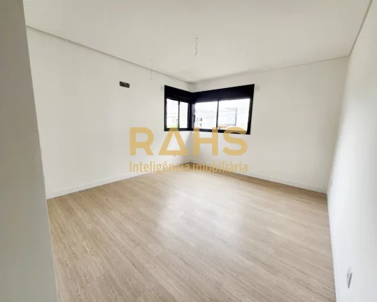 Imagem Maravilhoso Sobrado em Condomínio Fechado no bairro Vila Nova. Em um dos melhores condomínios resi...