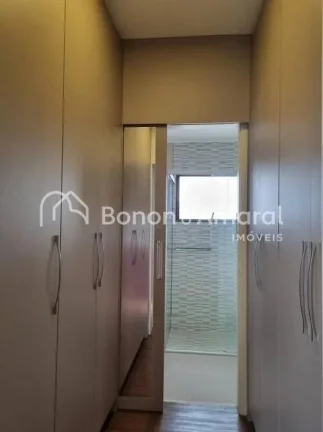Imagem Apartamento à venda no Cambuí

Excelente apartamento, amplo, arejado e com ótima localização!

...