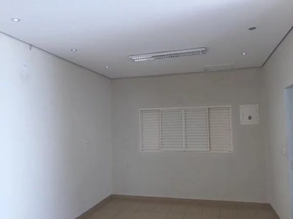 Imagem VENDE-SE CASA NO LEPORACE II OBS: ACEITA PERMUTA ATÉ 50 %