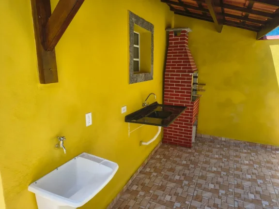 Imagem Casa para Venda em Itanhaém, Gaivota (Praia), 2 dormitórios, 1 suíte, 2 banheiros, 2 vagas