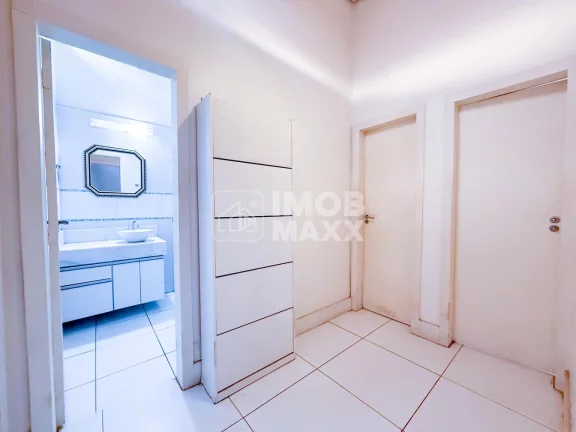 Imagem Casa à Venda na Asa Sul, Brasília, 4 Quartos, 150m², R$1.100.000