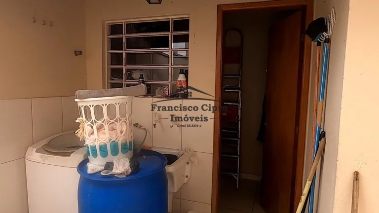 Imagem Casa à venda no bairro Parque das Arvores - Guaratinguetá/SP