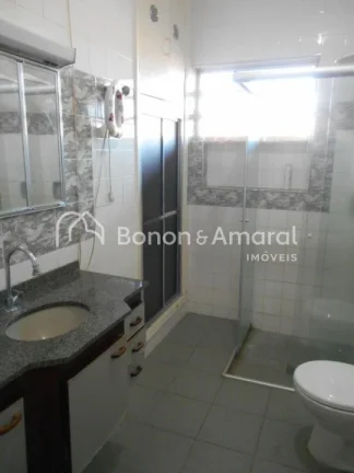 Imagem Casa grande e confotável à venda no tradicional e bem conceituado bairro Vila Nogueira, localizado...