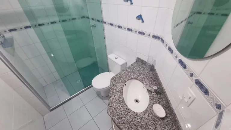 Imagem Apartamento com 2 dormitórios à venda, 76 m² - Pitangueiras - Guarujá/SP