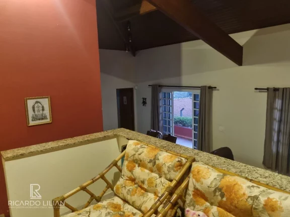 Imagem Chácara de Condominio eem Atibaia 2.000m² (Terreno com duas frentes)