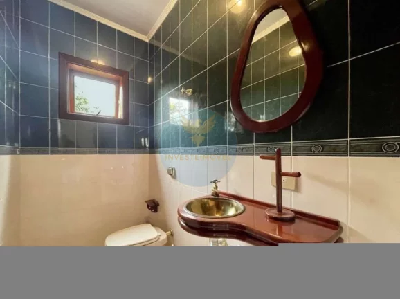 Imagem Casa em Condomínio a Venda no bairro Granja Viana - Carapicuíba, SP