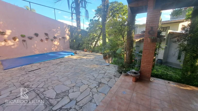 Imagem Oportunidade Imperdível! Sobrado de Luxo com Vista Maravilhosa em Mairiporã!