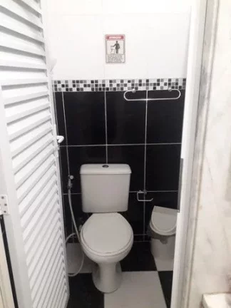 Imagem CASA PARA VENDA E LOCAÇÃO COM 335 M² EM BOA LOCALIZAÇÃO