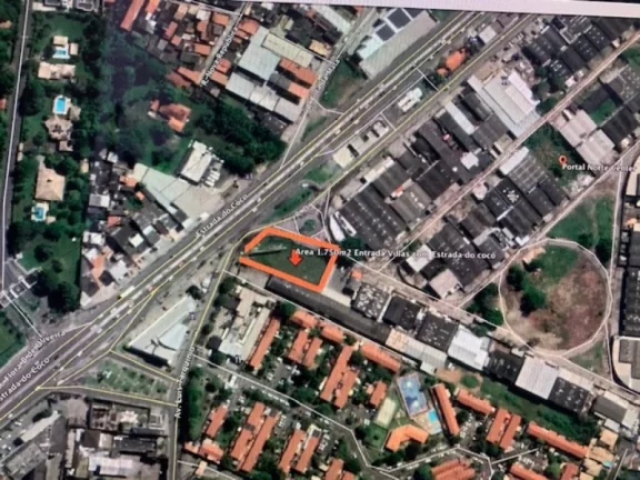 AREA COM 1.750,00m2, ÓTIMIA VISIBILIDADE, ACESSO PELA ESTRADA DO COCO e POR DENTRO DE VILLAS - IDEAL PARA LOJAS DE VAREJO - SEDE DE GRANDES EMPRESAS