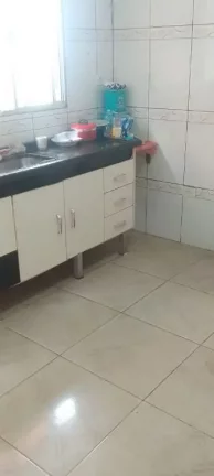 Imagem Casa com 3 dormitórios à venda, 180 m² por R$ 300.000,00 - Jardim Santa Inês - Suzano/SP