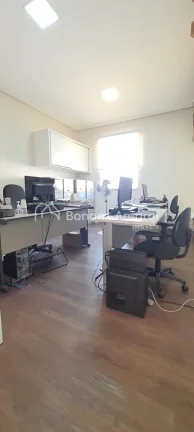 Imagem Oportunidade Única! Sala Comercial Espaçosa e Repaginada no Centro de Campinas!

Você busca o loc...