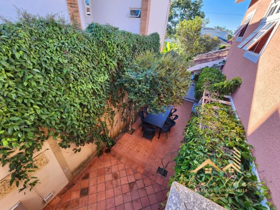Imagem Charmosa Casa em Condomínio Alto Padrão em Mogi Mirim