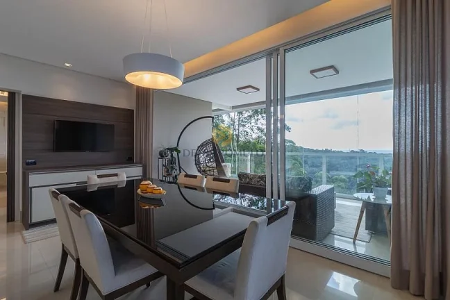 Imagem Casa de condomínio, 3 suítes, 500m² - Serra da Cantareira