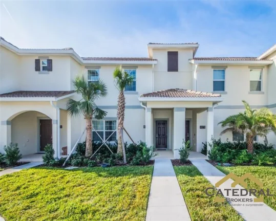 Imagem Casa com piscina totalmente mobiliada por US$550.000,00 (Dólar Americano) em Kissimmee - Flórida/EUA