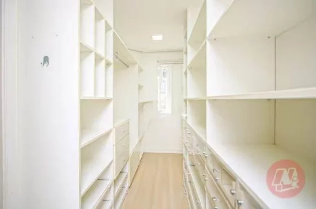 Imagem Casa com 3 dormitórios para alugar, 355 m² por R$ 8.784,00/mês - Protásio Alves - Porto Alegre/RS