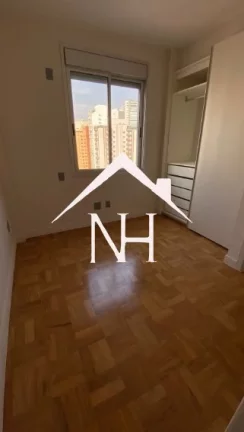 Imagem Apartamento de 94m no Itaim Bibi a poucos passos dos Parques Ibirapuera e Parque do Povo, com 3 suítes, ar condicionado, lavabo, 1 vaga demarcada