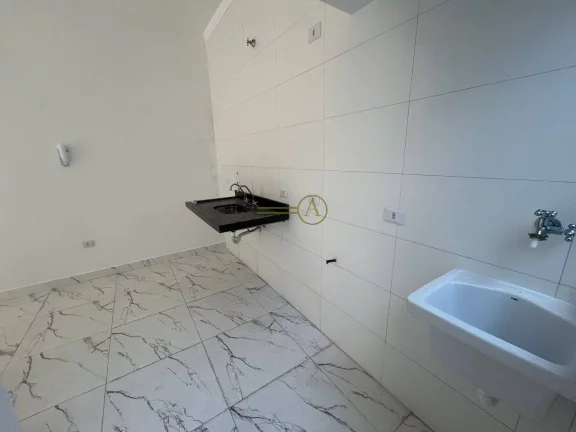 Imagem Kitnet à Venda – Próxima ao Mar e à Av. Padre Anchieta – 230mil
