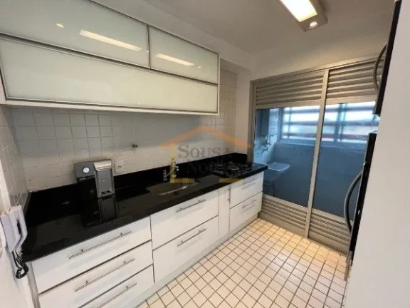 Imagem Apartamento 2 dormitórios, sendo 1 suíte, com armários planejados, sala para 2 ambientes, sacada,...