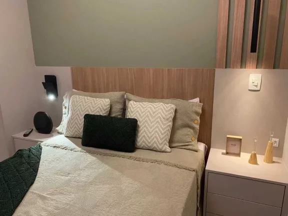 Imagem Apartamento com 2 dormitórios sendo 1 suíte e 1 vaga de garagem em Guaratuba