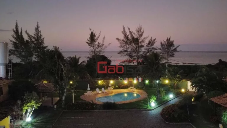 Imagem Casa diferenciada a Venda em condomínio frente mar, Área externa ampla e privativa com churrasqueira em Búzios, 550.000,00.