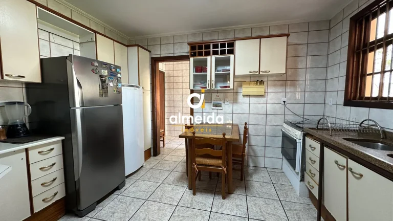 Imagem LINDA RESIDÊNCIA NO BAIRRO NOSSA SENHORA DE LOURDES