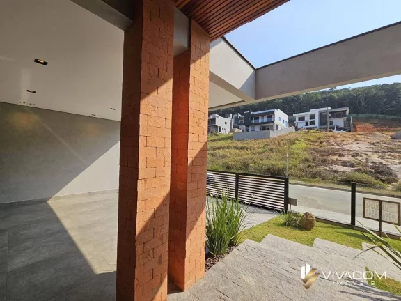 Imagem Casa com 3 Quartos à Venda, 181 m² em Forquilhas - São José