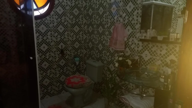 Imagem Casa para Venda em Itanhaém, Balneário Gaivota, 3 dormitórios, 1 suíte, 1 banheiro, 4 vagas