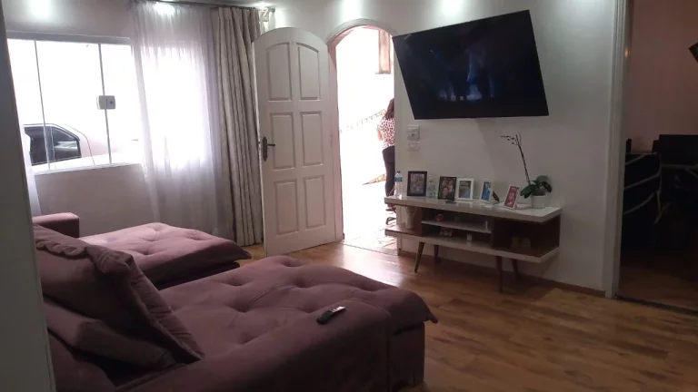 Imagem VENDO LINDA CASA NO BAIRRO PARQUE ALTO DO RIO BONITO! (ZONA SUL -SP)