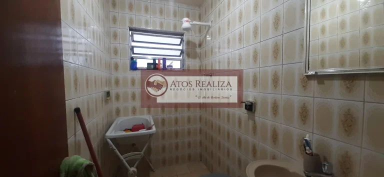 Imagem Sobrado de 140m² com 3 dormitórios e 2 banheiros à venda em Jardim Beatriz - São Paulo por R$450.000