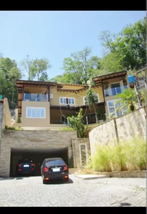 Imagem CASA de 5 DORMITÓRIOS em NITEROI - R$ 1.100.000