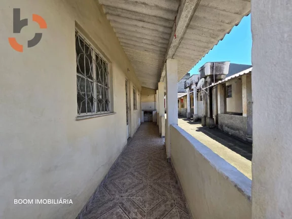 Imagem Casa com 1 dormitório à venda, 235 m² por R$ 330.000,00 - Cerâmica - Nova Iguaçu/RJ