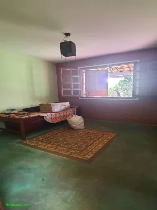 Imagem Linda casa, construção ecológica, com aquecimento solar.
Construção com menos de 10 anos.
área...