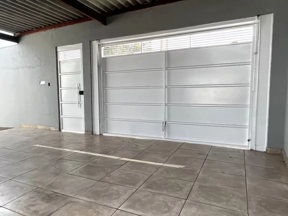 Imagem Casa tipo para venda em Residencial São Domingos com 3 quartos, sendo 1 suíte, 156m2