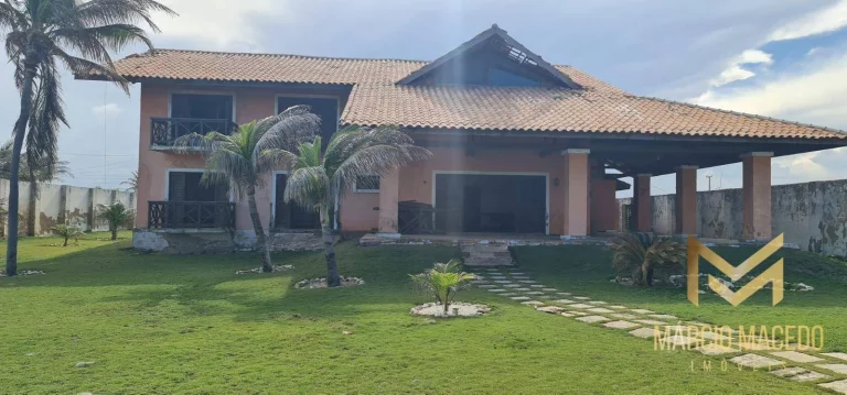 Imagem Casa pé na areia com 6 suítes à venda, 394 m² por R$ 3.000.000 - Morro Branco - Beberibe/CE
