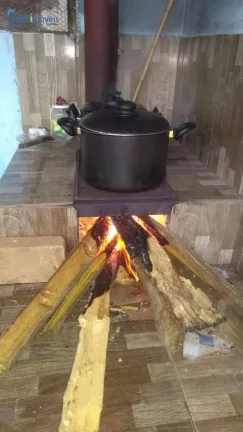 Imagem SITIO EM MIRACATU COM PISCINA E TANQUES DE PESCA