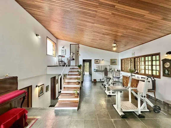 Imagem Rua das Granjas (Miolo) - 4 dorm / 2 sts, linda vista!
