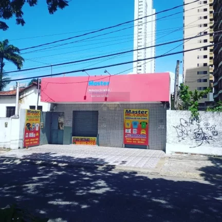 Imagem Casa para Venda em Natal, Tirol, 6 dormitórios, 1 suíte, 1 banheiro, 4 vagas