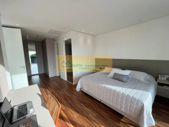 Imagem CASA RESIDENCIAL em SANTANA DE PARNAÍBA - SP, ALPHAVILLE