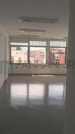Imagem Casa comercial à venda em São Paulo-SP, no Jardim Guedala: 4 salas, 5 banheiros, 8 vagas, 402m². Aproveite!