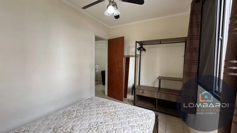 Imagem Apartamento na Praia grande de Ubatuba próximo ao mar