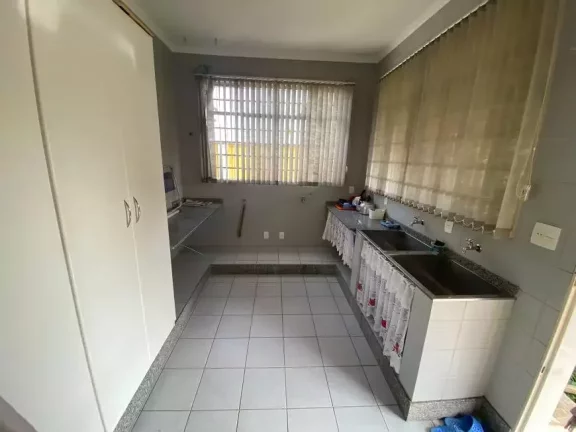 Imagem Casa à venda, 3 quartos, 1 suíte, 4 vagas, Minascaixa - Belo Horizonte/MG