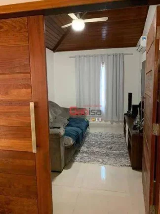 Imagem Casa com 3 dormitórios à venda, 300 m² por R$ 1.700.000 - Ogiva - Cabo Frio/RJ